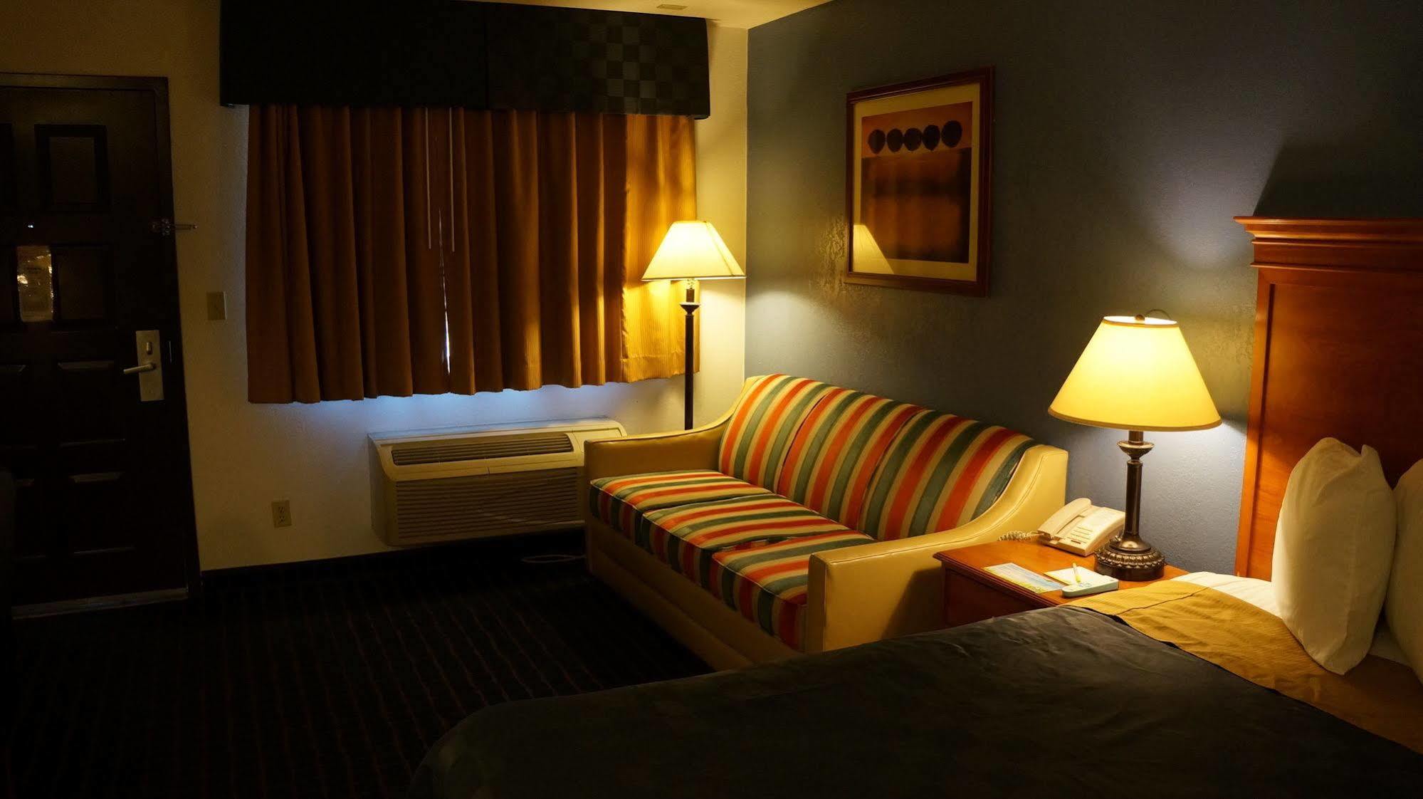 Days By Wyndham West 2* El Paso